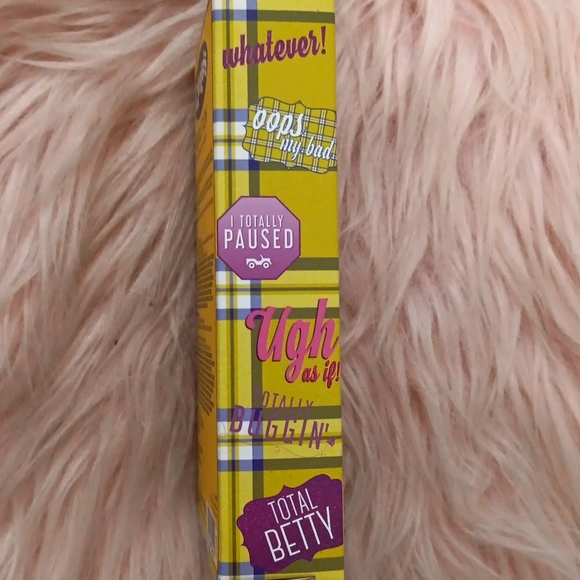 Brand New REVOLUTION CLUELESS CHER False Nails - Picture 3 of 4